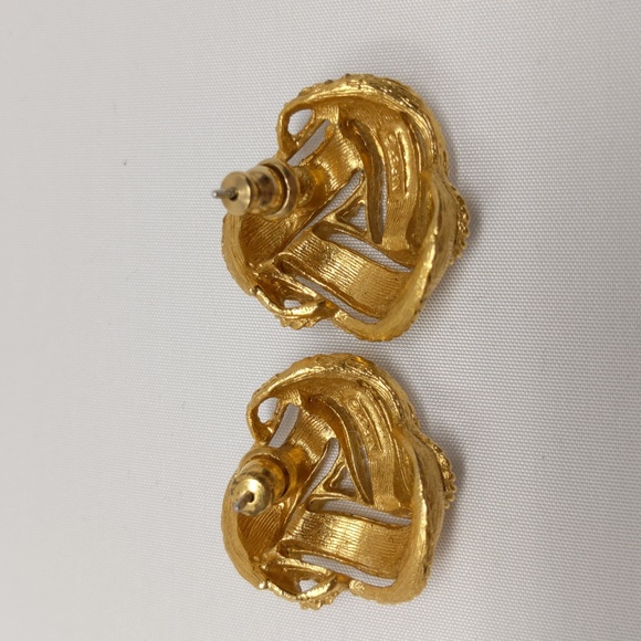 Napier Gold Tone Love Knot Earrings Signed Pierced - Picture 3 of 5